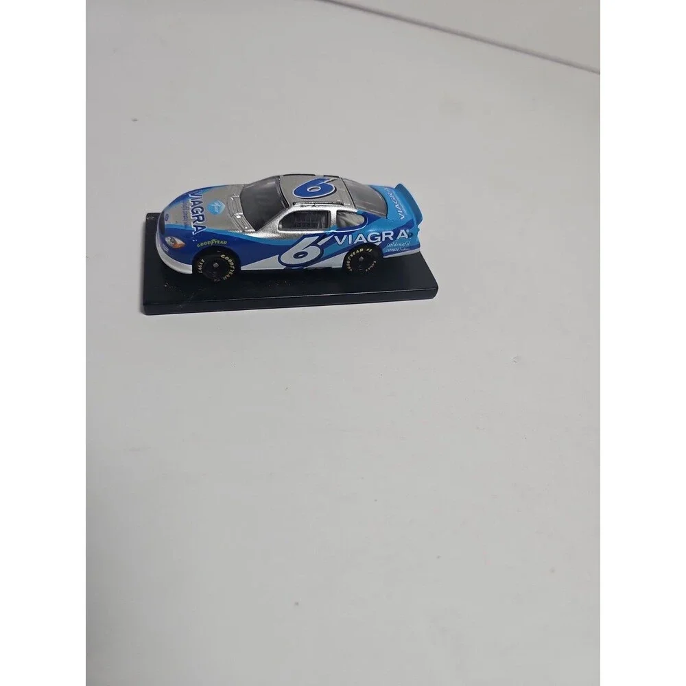 1/24 nascar diecast Mark Martin 1 of 8,116